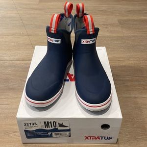 Xtratuf Men’s Full Rubber Ankle Deck Boots, Navy & Red. Size 10 in Men